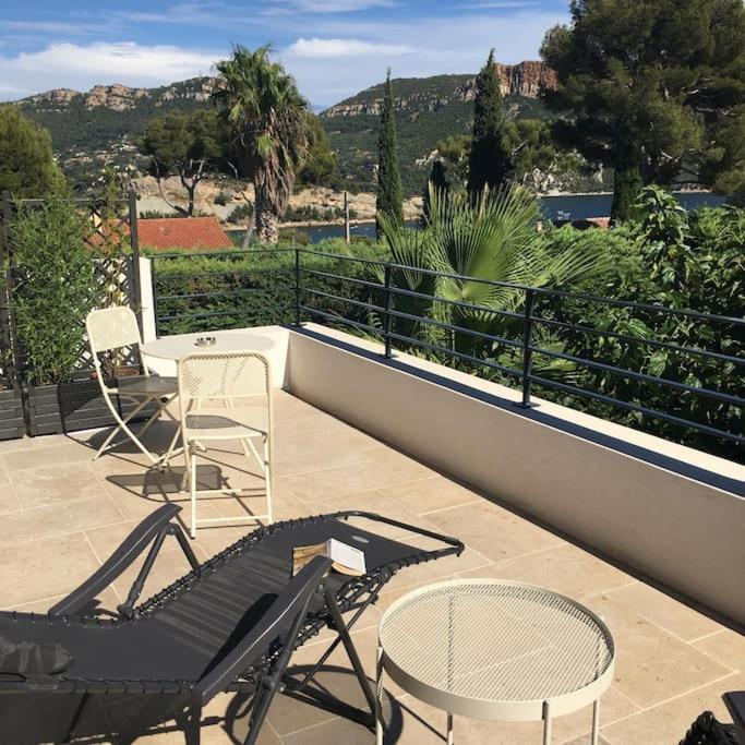 Cassis Calanques, 2 Pieces Grande Terrasse Vue Mer Exterior foto