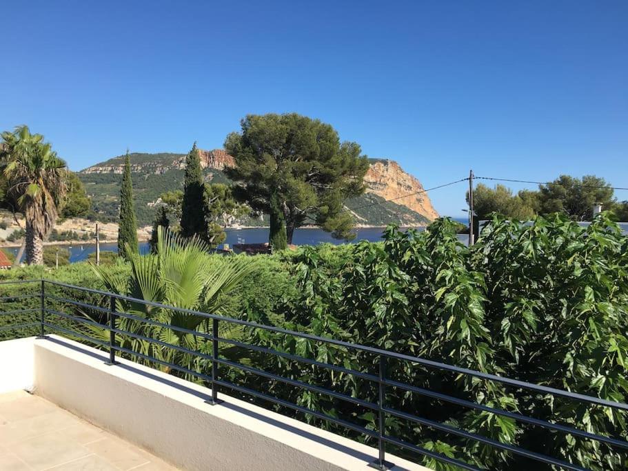 Cassis Calanques, 2 Pieces Grande Terrasse Vue Mer Exterior foto